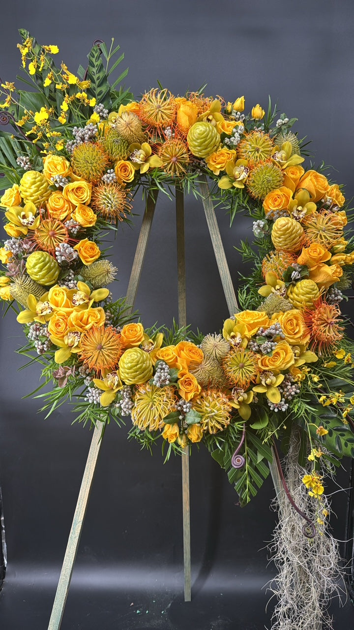 Welcome to Paradise Wreath